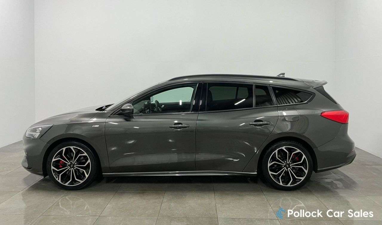 A 2021 FORD FOCUS 1.5 EcoBlue ST-Line X Estate 5dr Diesel Manual Euro 6 (s/s) (120 ps) Heated A 2021 FORD FOCUS 1.5 EcoBlue ST-Line X Estate 5dr Diesel Manual Euro 6 (s/s) (120 ps) Heated