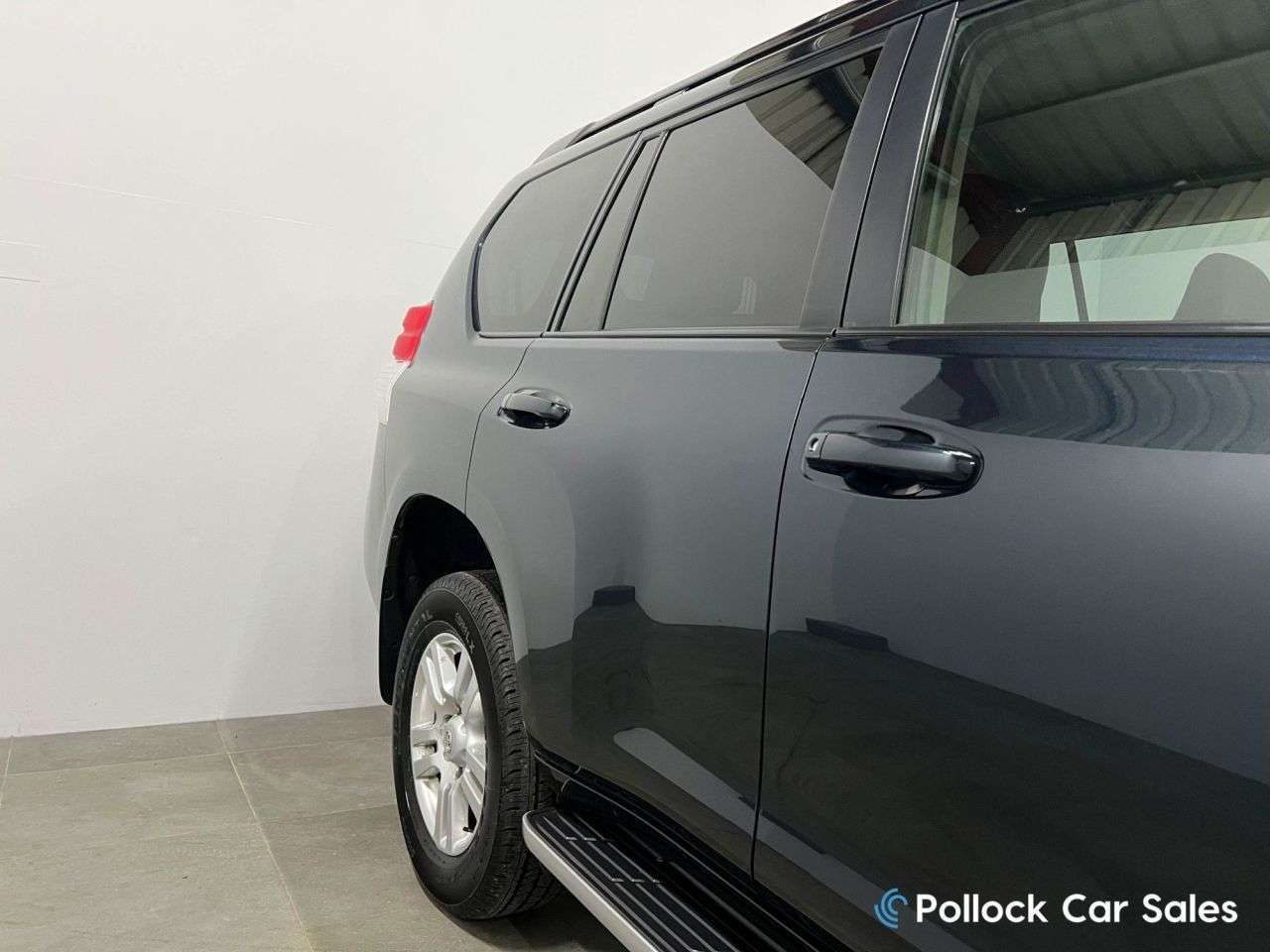 2010 TOYOTA LAND CRUISER 2010 TOYOTA LAND CRUISER