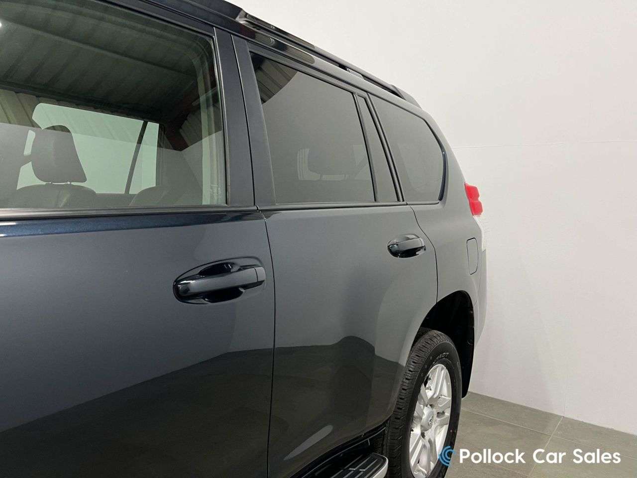 2010 TOYOTA LAND CRUISER 2010 TOYOTA LAND CRUISER