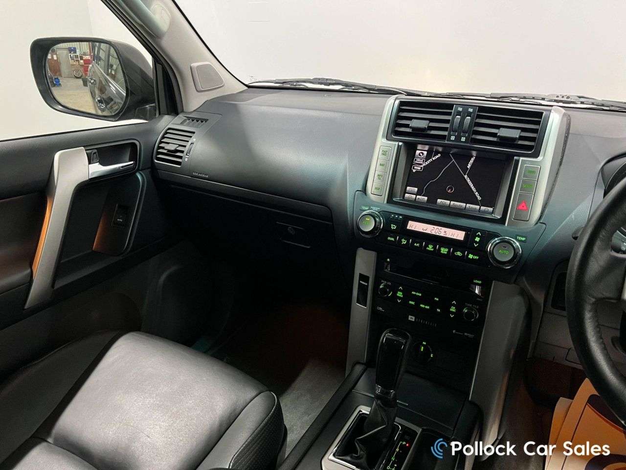 2010 TOYOTA LAND CRUISER 2010 TOYOTA LAND CRUISER