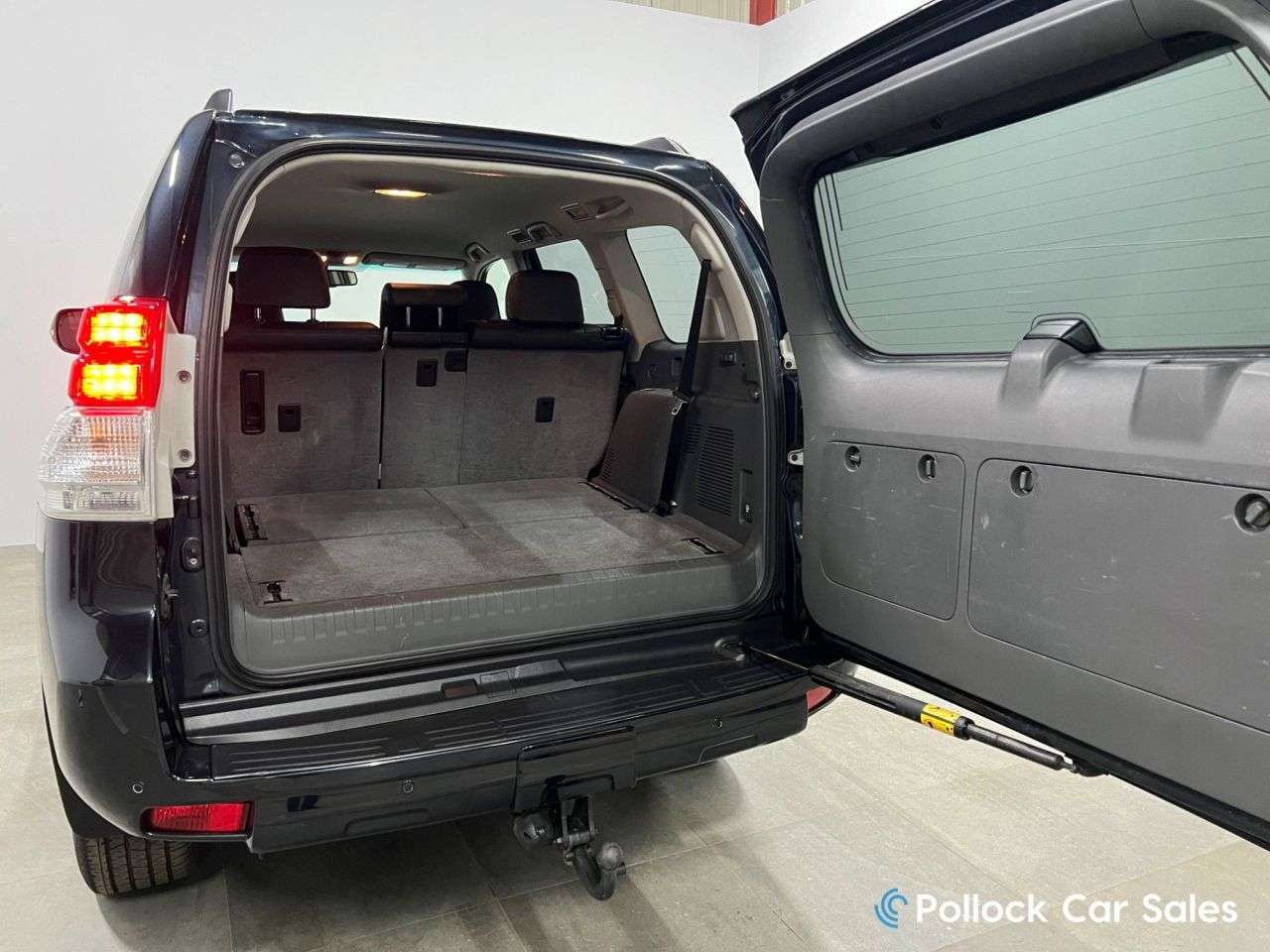 2010 TOYOTA LAND CRUISER 2010 TOYOTA LAND CRUISER