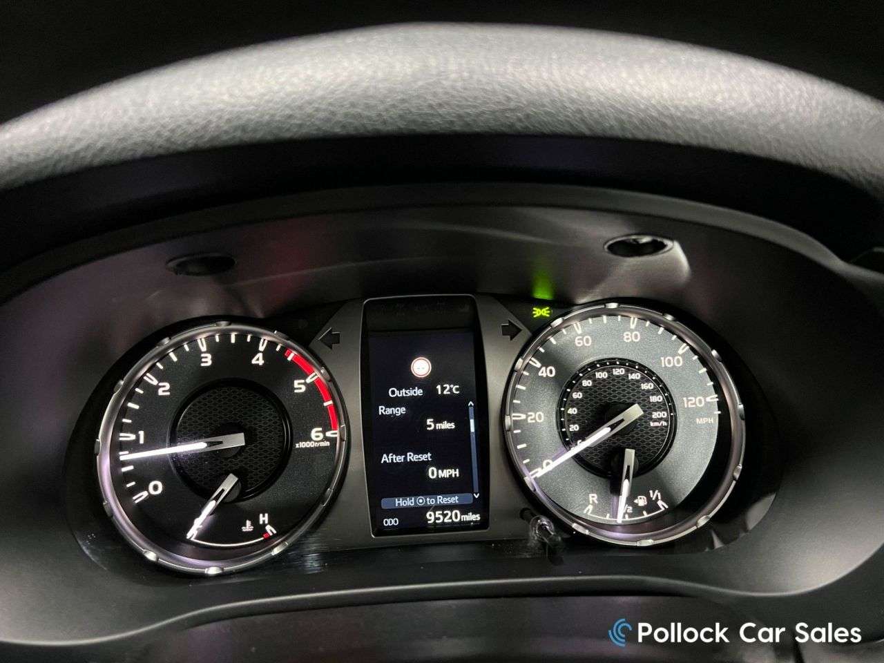 2023 TOYOTA HI-LUX 2023 TOYOTA HI-LUX