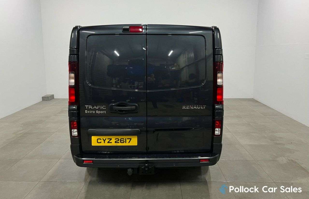 2024 RENAULT TRAFIC 2024 RENAULT TRAFIC