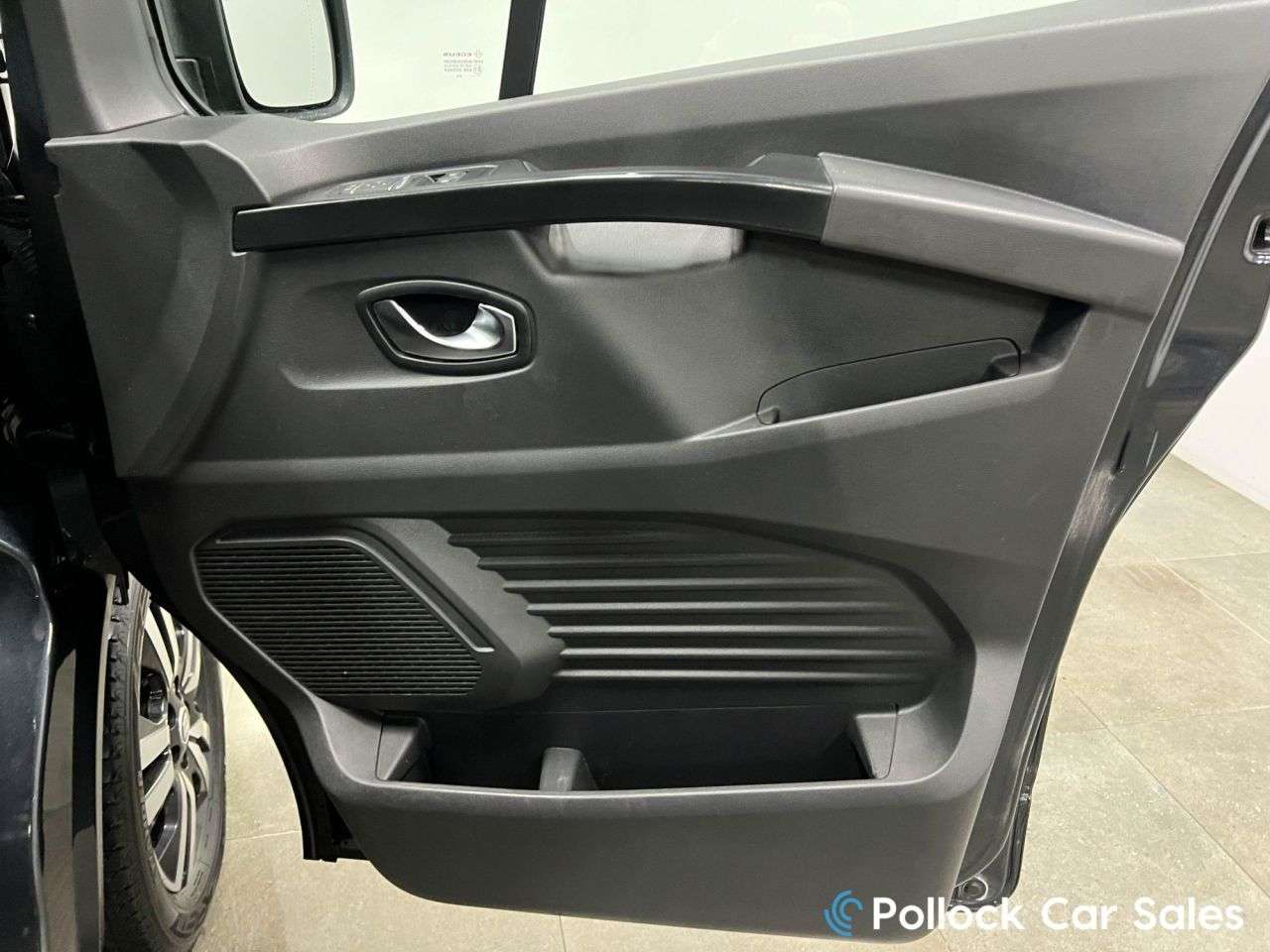 2024 RENAULT TRAFIC 2024 RENAULT TRAFIC