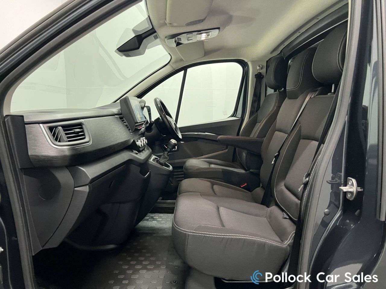 2024 RENAULT TRAFIC 2024 RENAULT TRAFIC