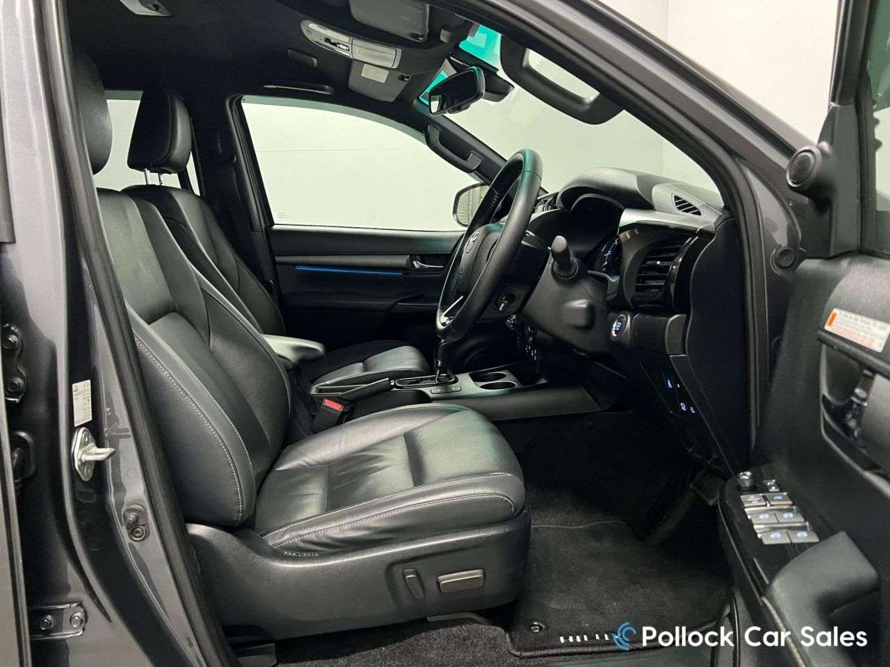 2024 TOYOTA HI-LUX 2024 TOYOTA HI-LUX