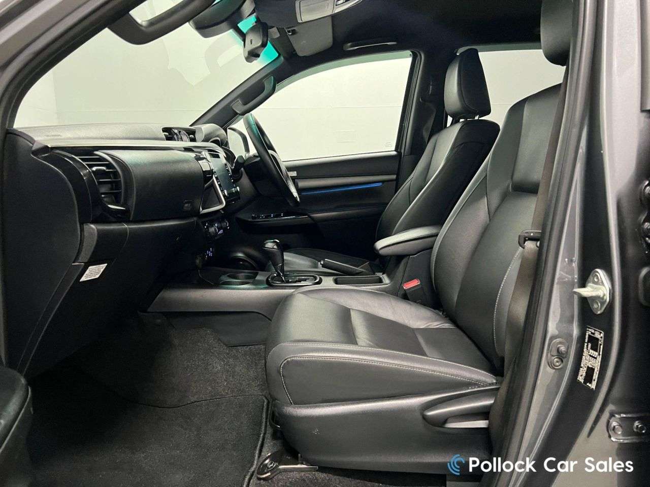 2024 TOYOTA HI-LUX 2024 TOYOTA HI-LUX