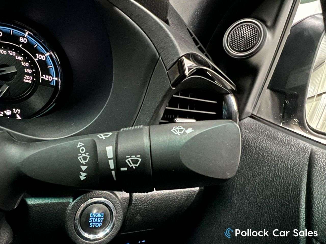 2024 TOYOTA HI-LUX 2024 TOYOTA HI-LUX