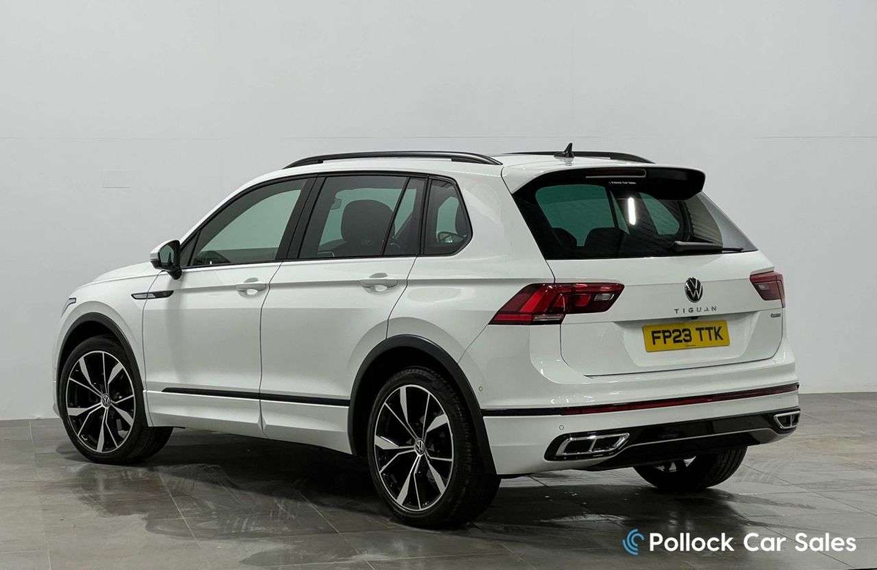 A 2023 VOLKSWAGEN TIGUAN 2.0 TSI R-Line SUV 5dr Petrol DSG 4Motion Euro 6 (s/s) (190 ps) 4Motion Pan A 2023 VOLKSWAGEN TIGUAN 2.0 TSI R-Line SUV 5dr Petrol DSG 4Motion Euro 6 (s/s) (190 ps) 4Motion Pan