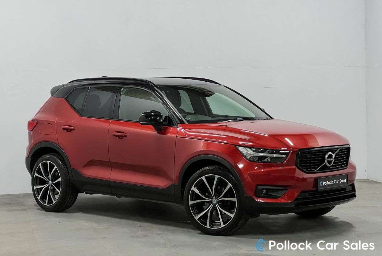 A 2020 VOLVO XC40 1.5 T3 R-Design SUV 5dr Petrol Auto Euro 6 (s/s) (163 ps) 20",Rear Camera,C A 2020 VOLVO XC40 1.5 T3 R-Design SUV 5dr Petrol Auto Euro 6 (s/s) (163 ps) 20",Rear Camera,C