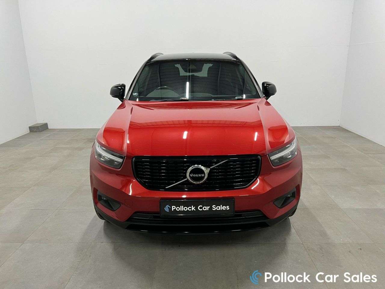 2020 VOLVO XC40 2020 VOLVO XC40