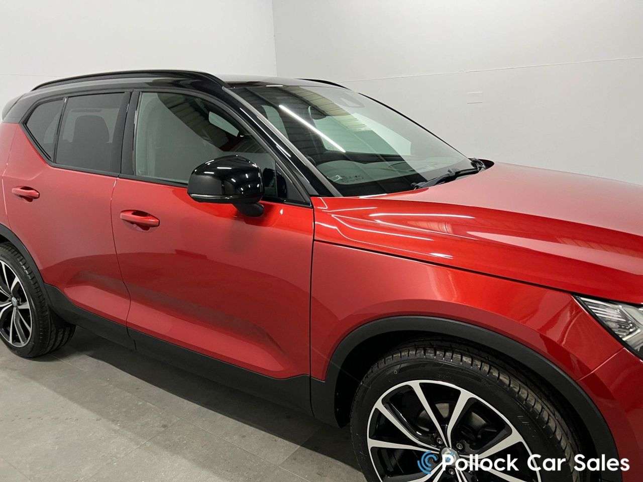 2020 VOLVO XC40 2020 VOLVO XC40