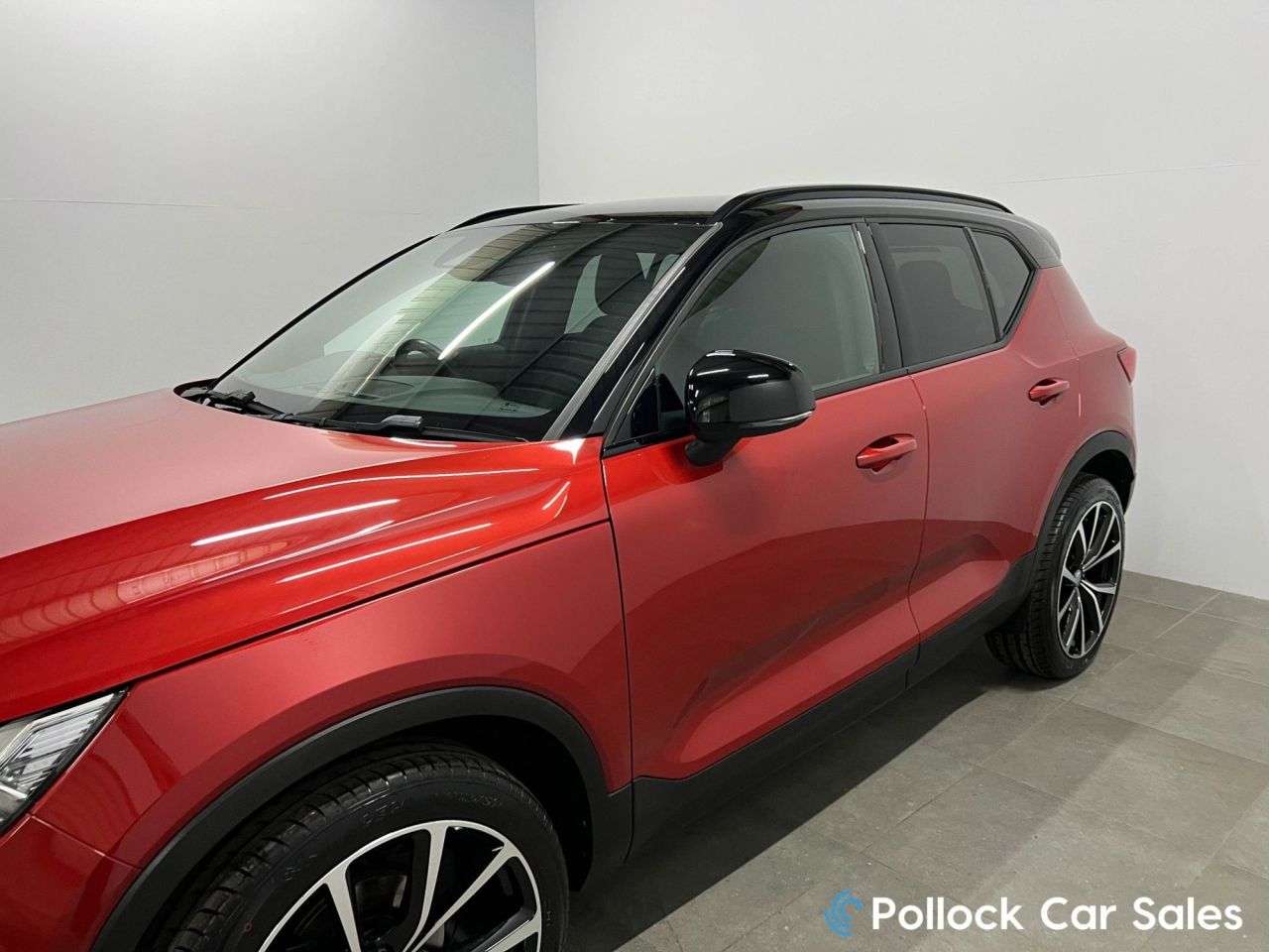 2020 VOLVO XC40 2020 VOLVO XC40
