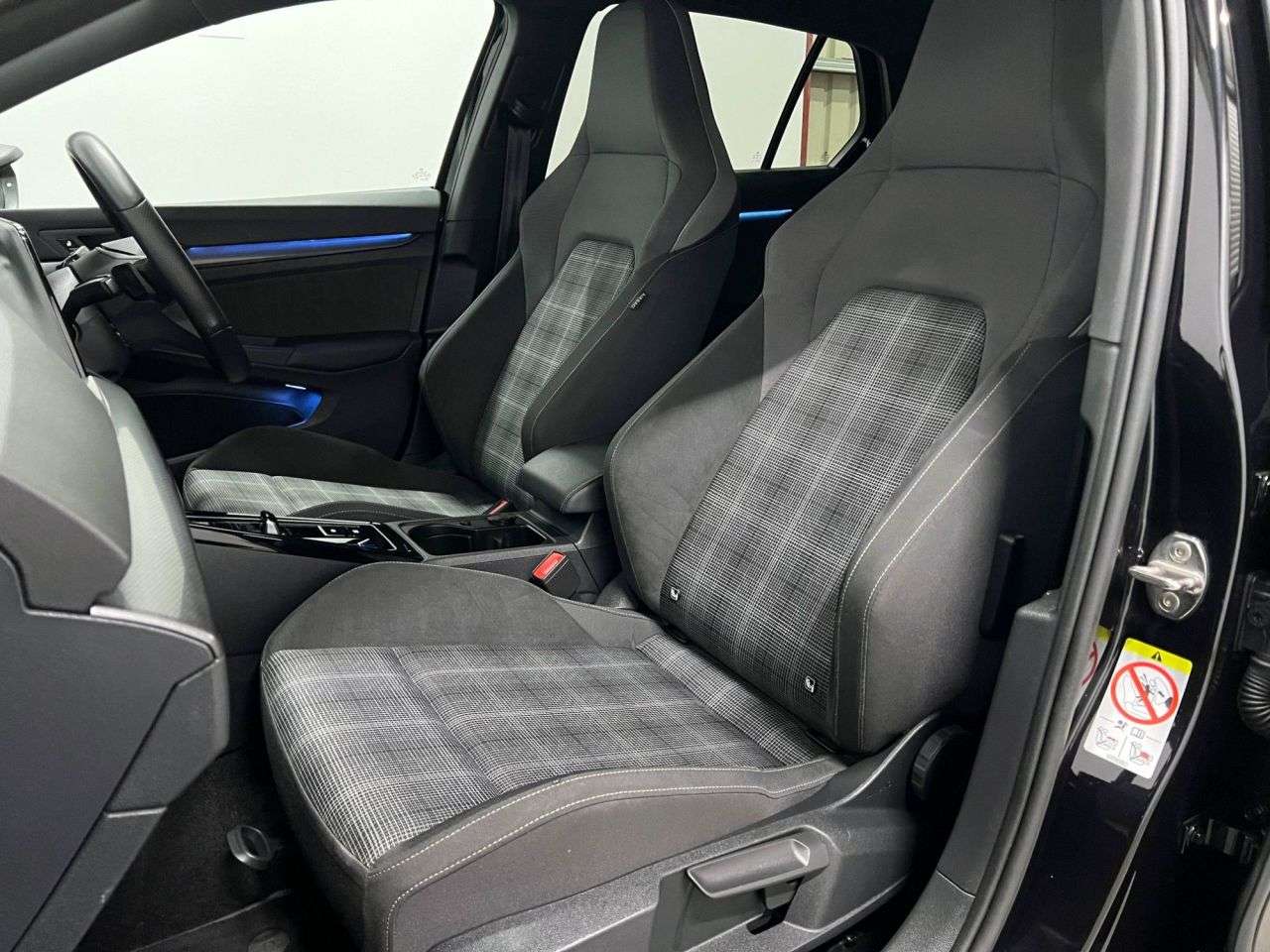 2023 VOLKSWAGEN GOLF 2023 VOLKSWAGEN GOLF