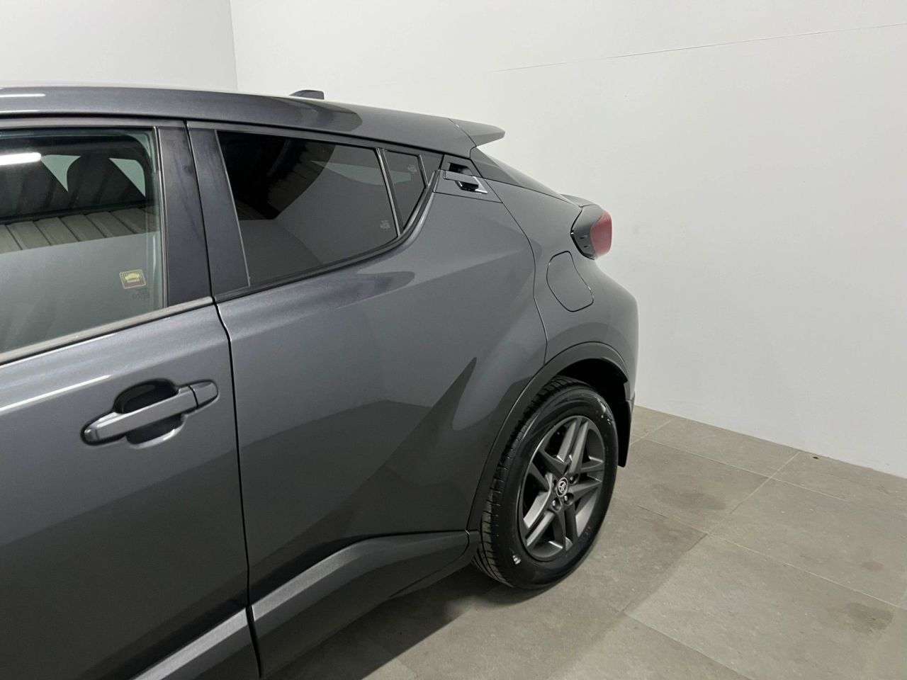 2020 TOYOTA C-HR 2020 TOYOTA C-HR
