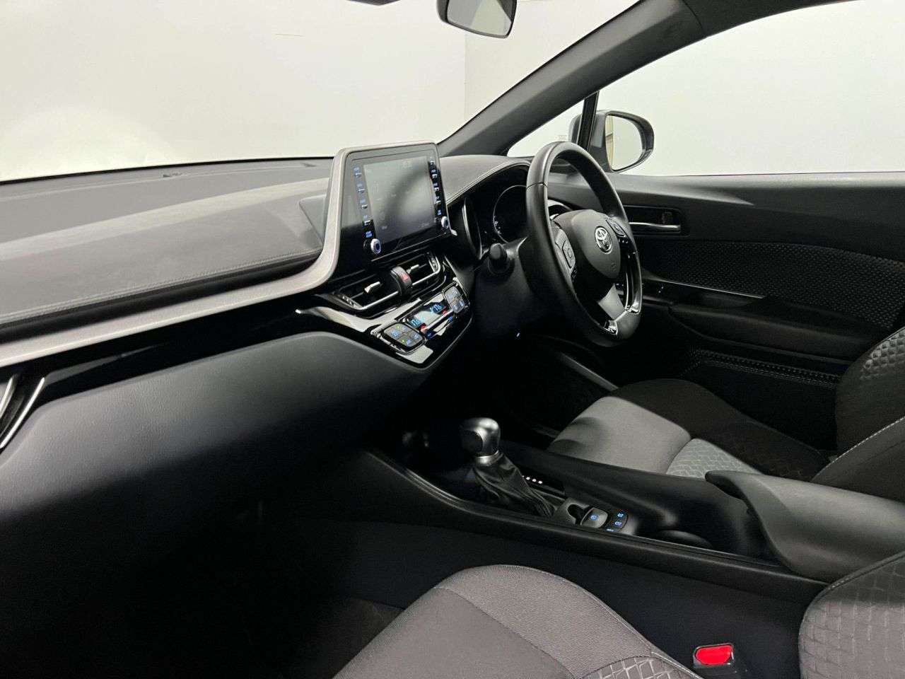 2020 TOYOTA C-HR 2020 TOYOTA C-HR
