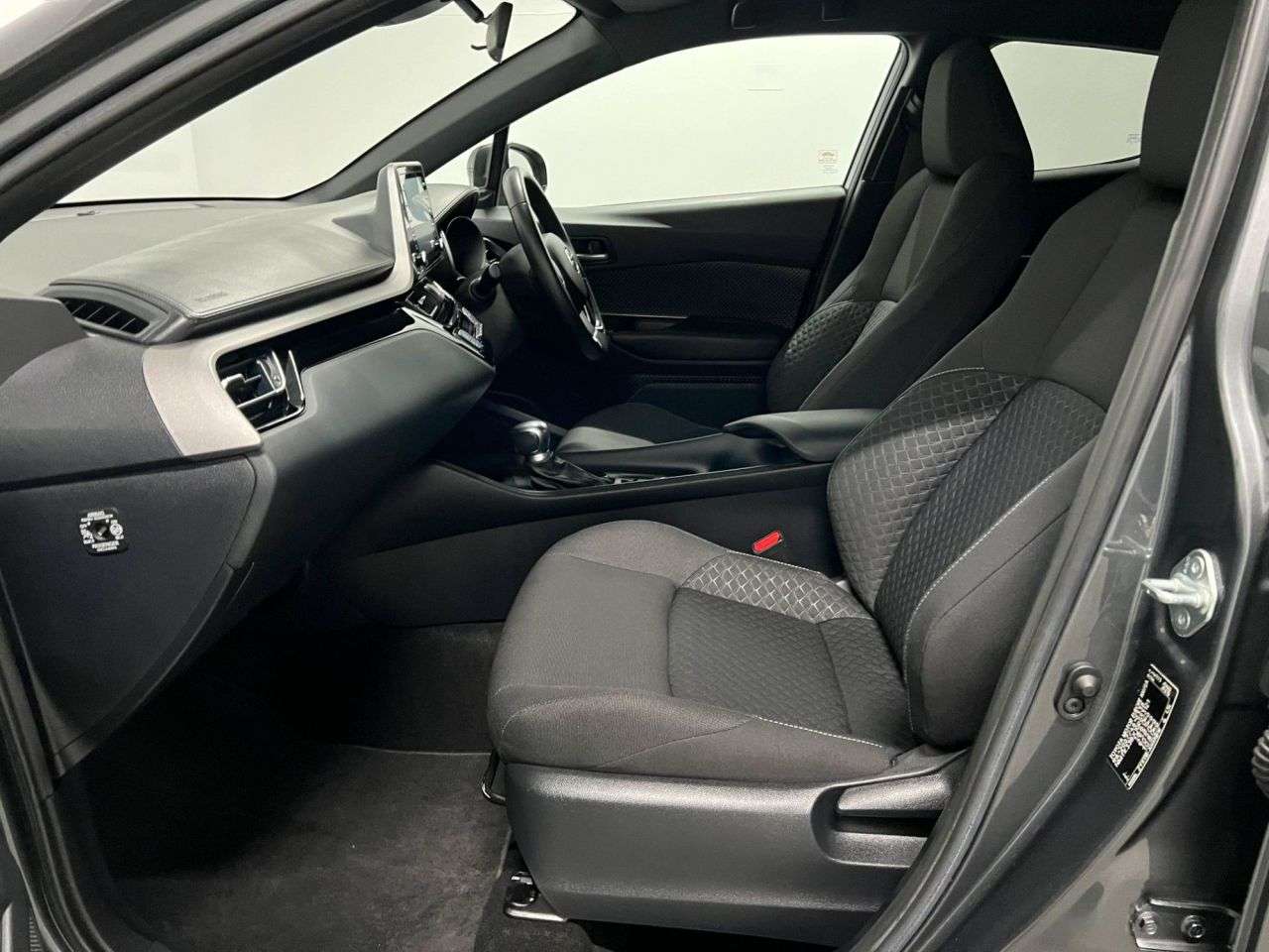 2020 TOYOTA C-HR 2020 TOYOTA C-HR