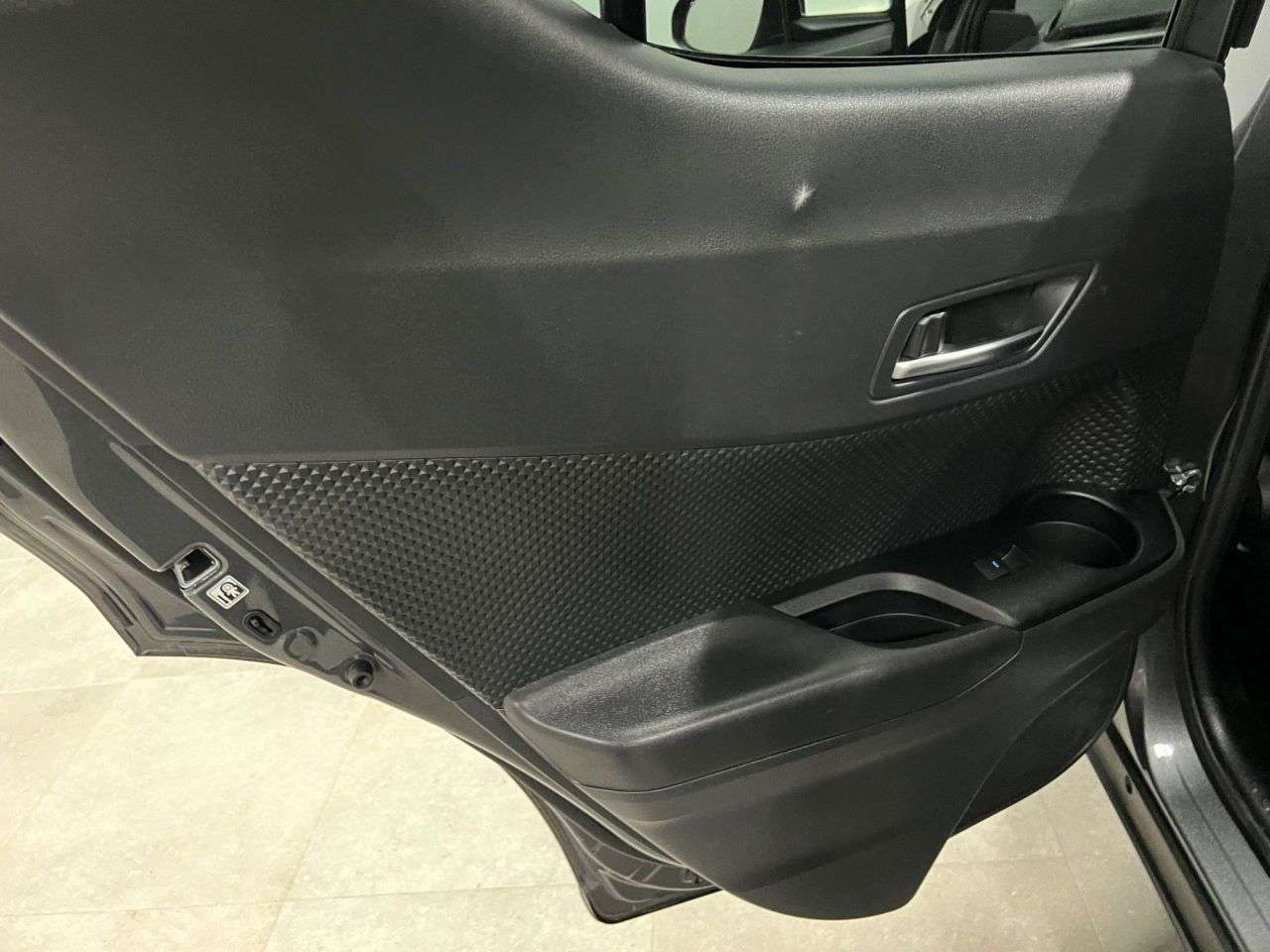 2020 TOYOTA C-HR 2020 TOYOTA C-HR