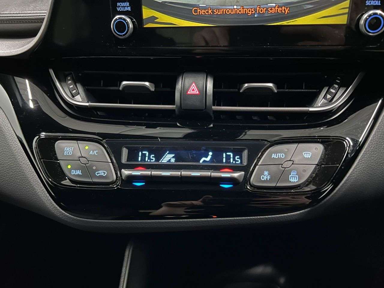 2020 TOYOTA C-HR 2020 TOYOTA C-HR