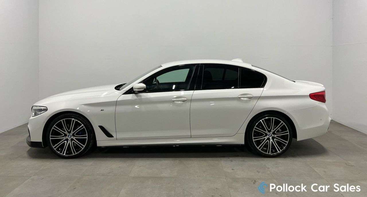 A 2022 BMW 5 SERIES 3.0 530d M Sport Saloon 4dr Diesel Auto xDrive Euro 6 (s/s) (265 ps) 3,0 xD A 2022 BMW 5 SERIES 3.0 530d M Sport Saloon 4dr Diesel Auto xDrive Euro 6 (s/s) (265 ps) 3,0 xD