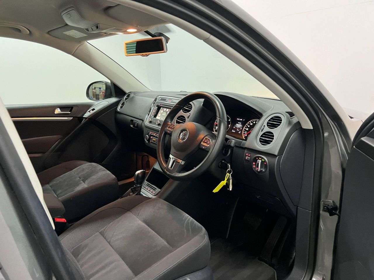 2015 VOLKSWAGEN TIGUAN 2015 VOLKSWAGEN TIGUAN
