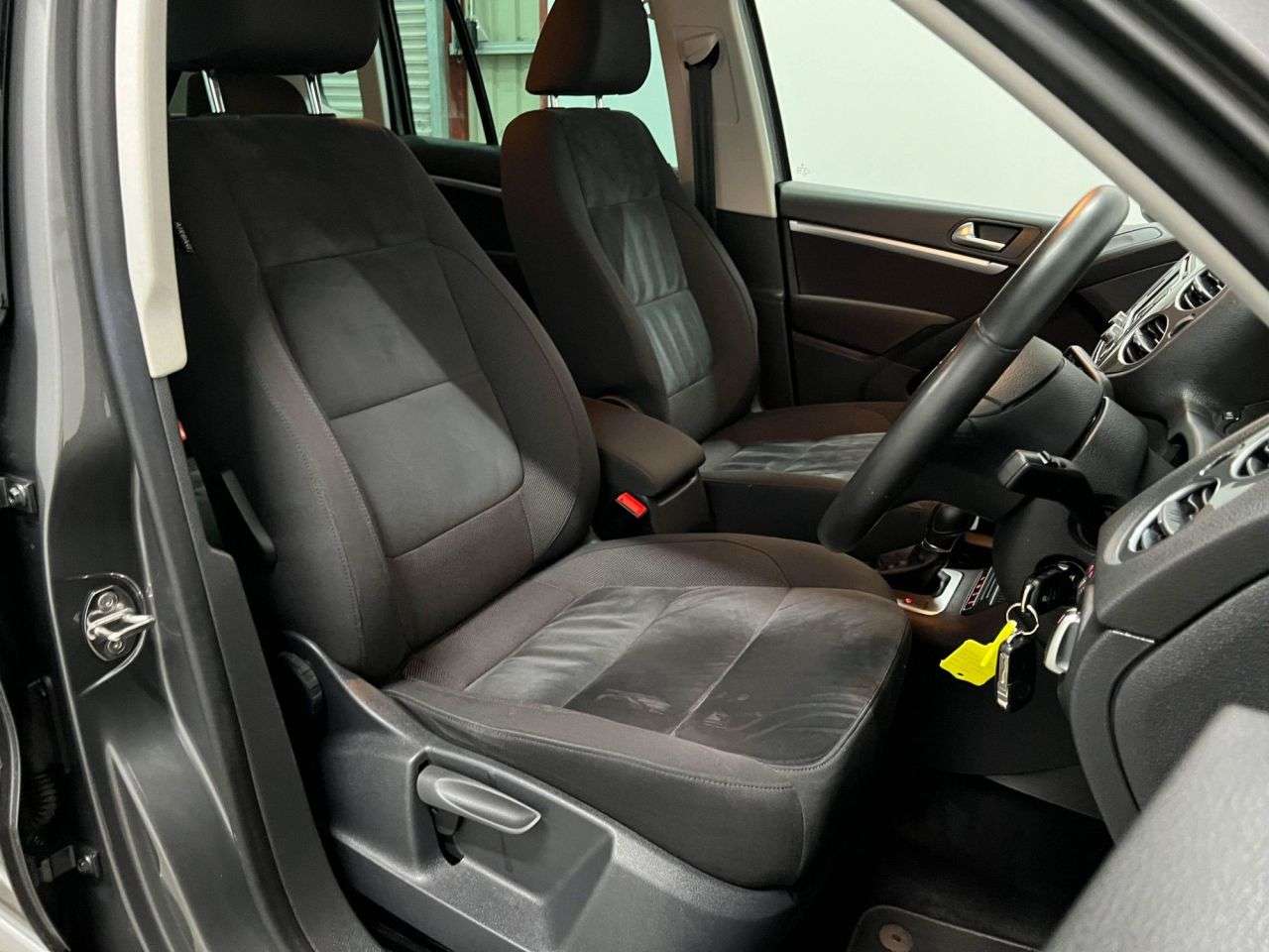 2015 VOLKSWAGEN TIGUAN 2015 VOLKSWAGEN TIGUAN