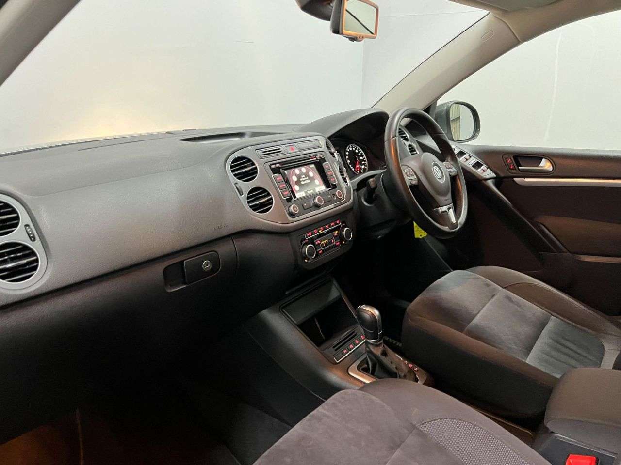 2015 VOLKSWAGEN TIGUAN 2015 VOLKSWAGEN TIGUAN