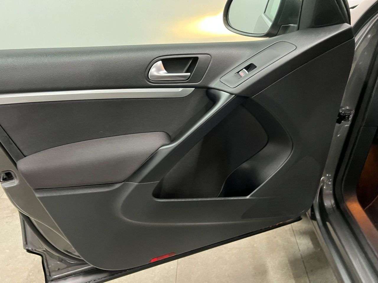 2015 VOLKSWAGEN TIGUAN 2015 VOLKSWAGEN TIGUAN
