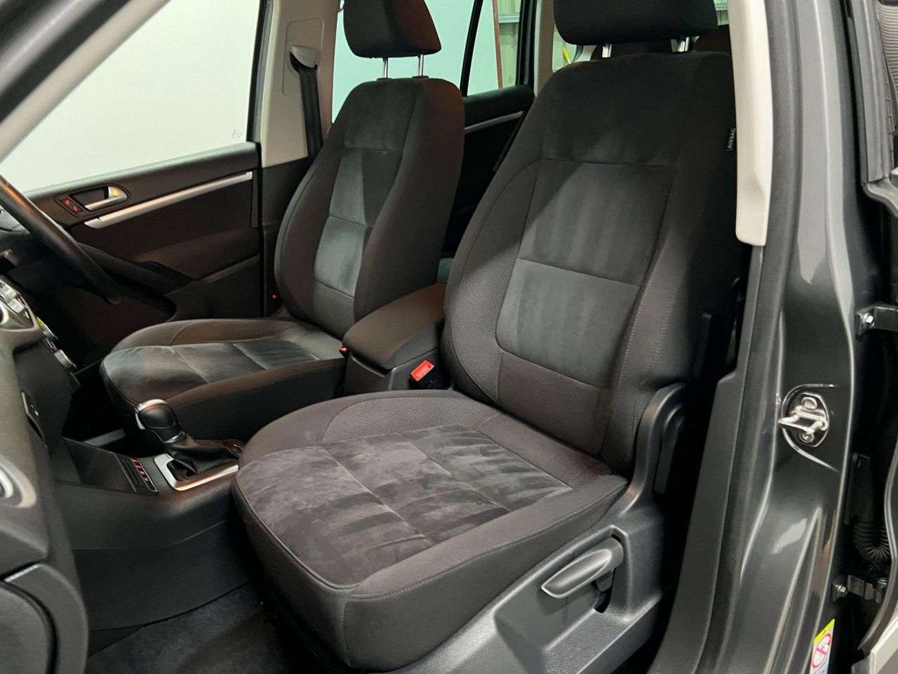 2015 VOLKSWAGEN TIGUAN 2015 VOLKSWAGEN TIGUAN