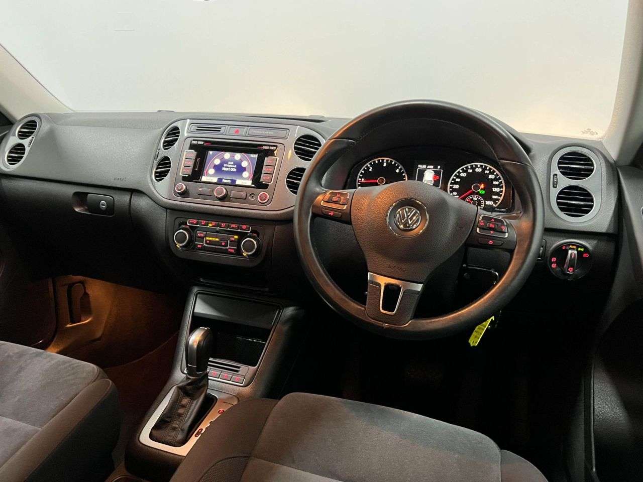 2015 VOLKSWAGEN TIGUAN 2015 VOLKSWAGEN TIGUAN