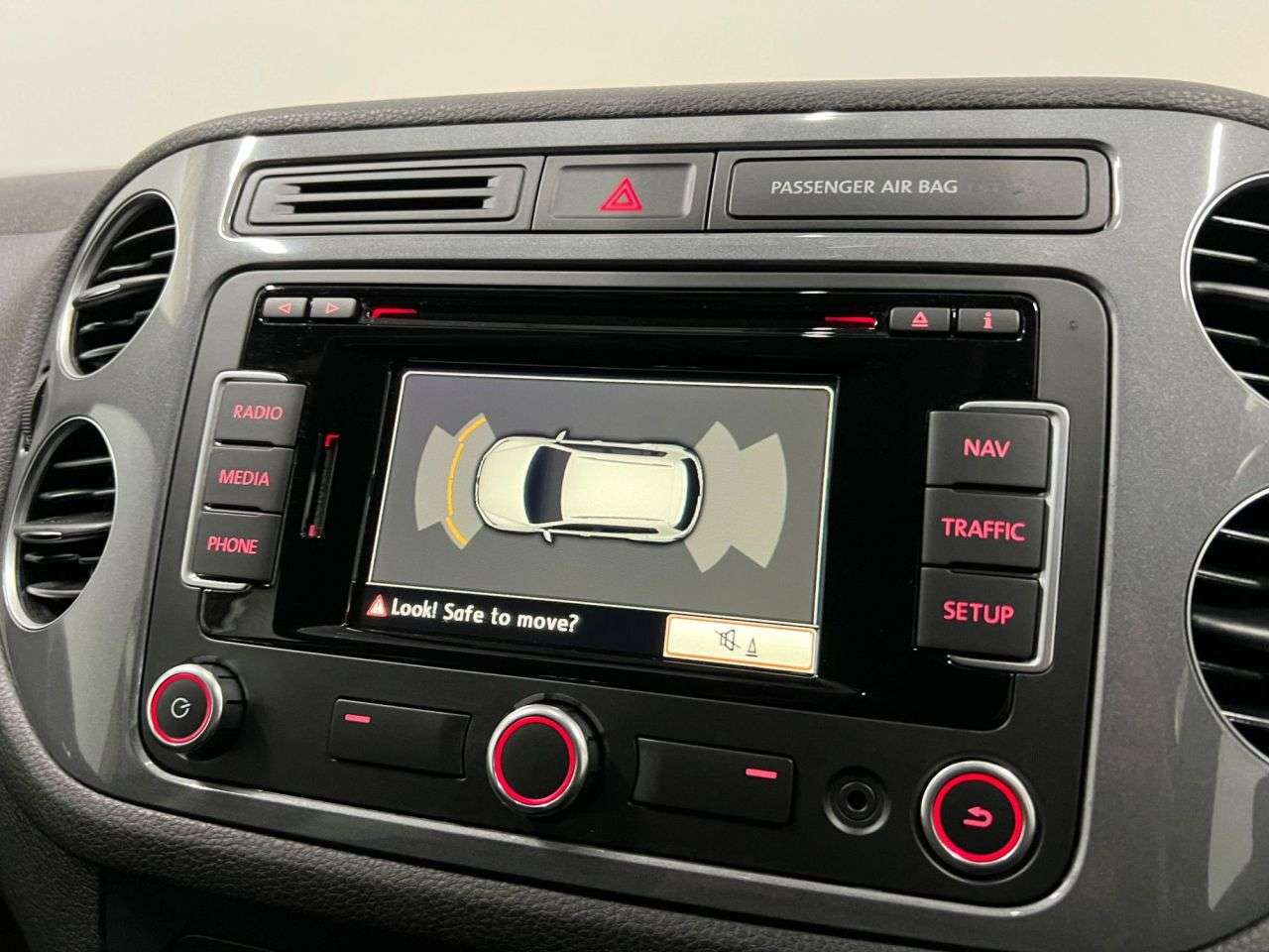 2015 VOLKSWAGEN TIGUAN 2015 VOLKSWAGEN TIGUAN