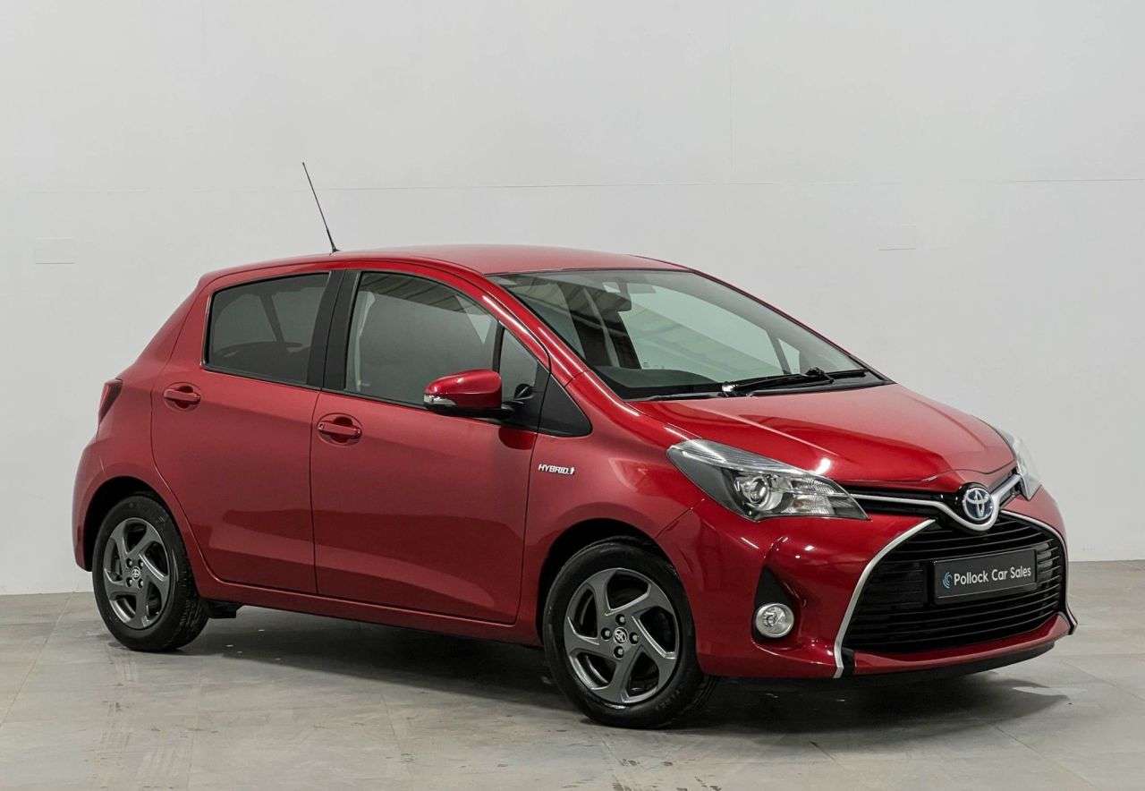 A 2016 TOYOTA YARIS 1.5 VVT-h Icon Hatchback 5dr Petrol Hybrid E-CVT Euro 6 (101 ps) £20 Tax, H A 2016 TOYOTA YARIS 1.5 VVT-h Icon Hatchback 5dr Petrol Hybrid E-CVT Euro 6 (101 ps) £20 Tax, H