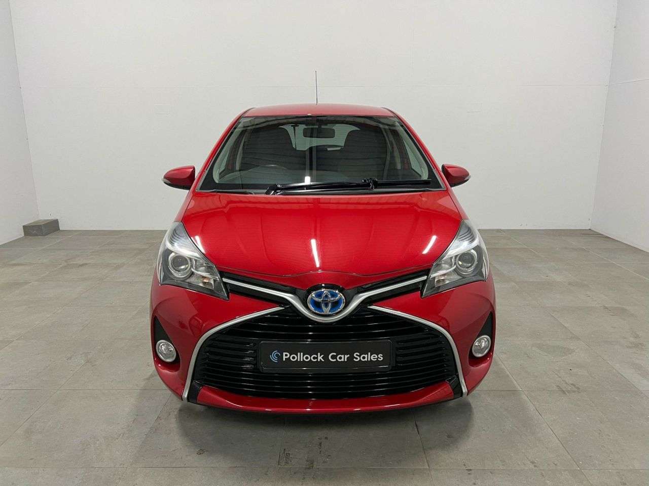 A 2016 TOYOTA YARIS 1.5 VVT-h Icon Hatchback 5dr Petrol Hybrid E-CVT Euro 6 (101 ps) £20 Tax, H A 2016 TOYOTA YARIS 1.5 VVT-h Icon Hatchback 5dr Petrol Hybrid E-CVT Euro 6 (101 ps) £20 Tax, H