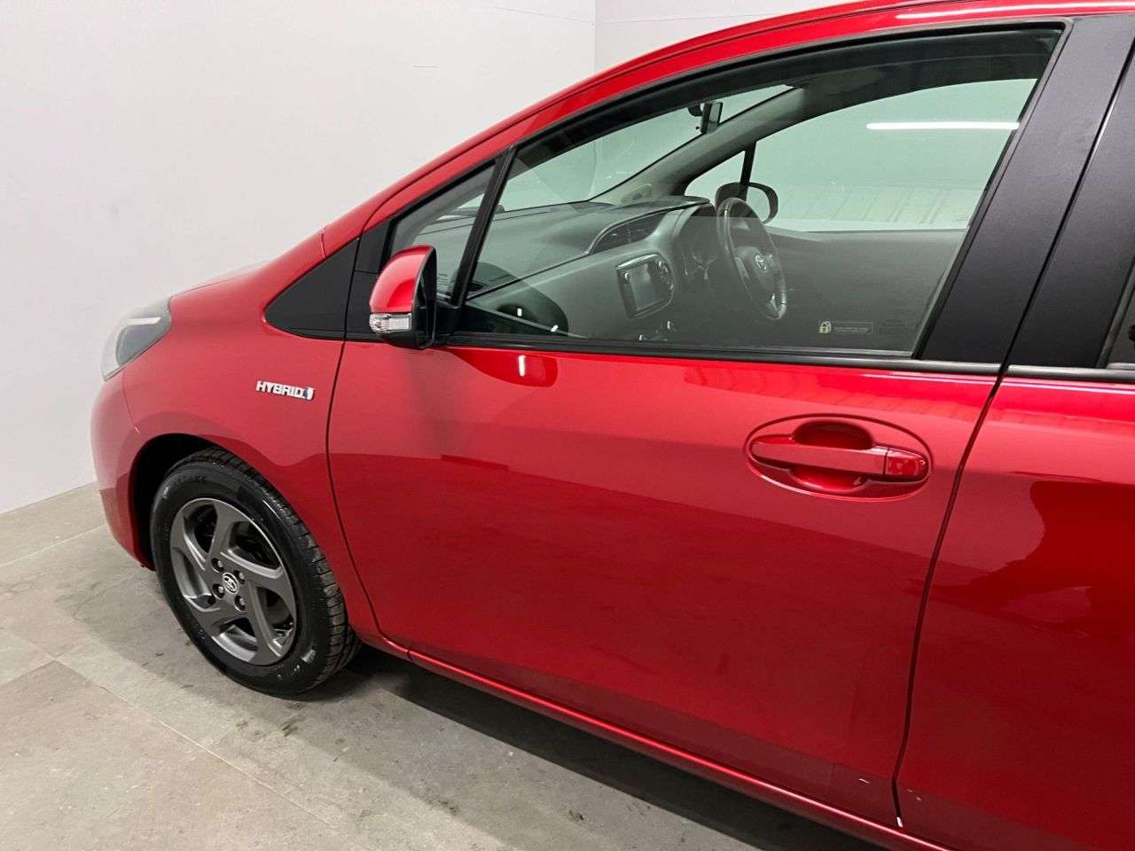 2016 TOYOTA YARIS 2016 TOYOTA YARIS