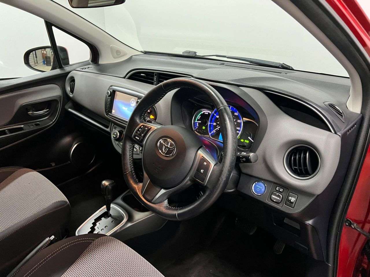 2016 TOYOTA YARIS 2016 TOYOTA YARIS