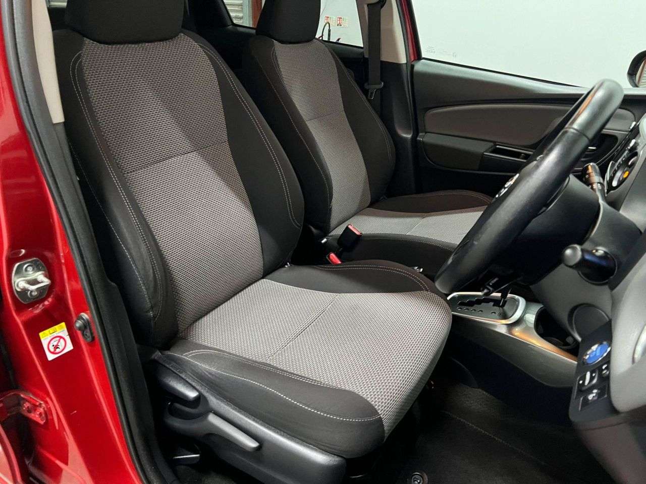 2016 TOYOTA YARIS 2016 TOYOTA YARIS