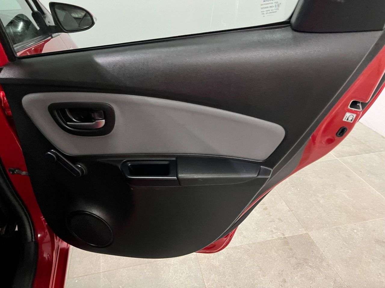 2016 TOYOTA YARIS 2016 TOYOTA YARIS