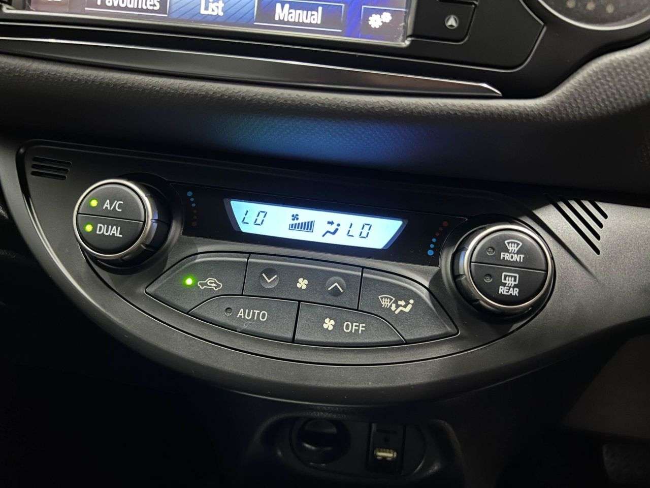 2016 TOYOTA YARIS 2016 TOYOTA YARIS