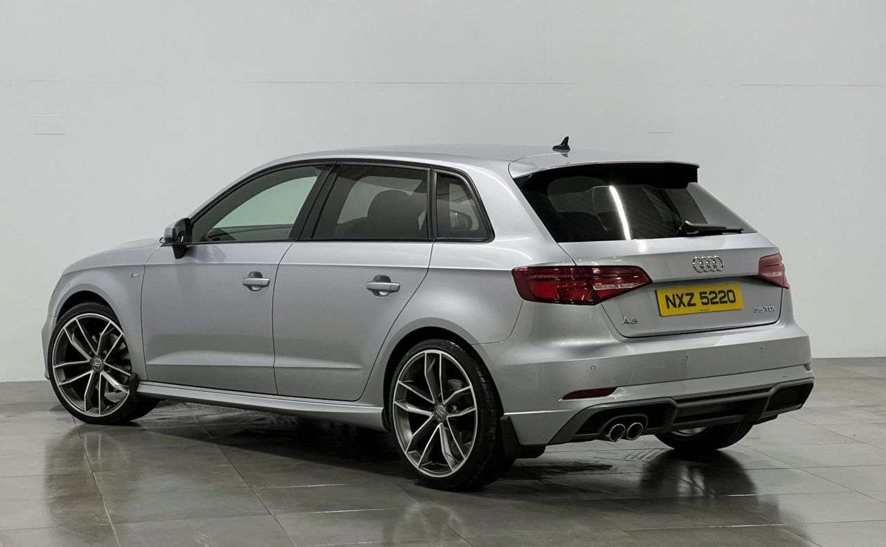 A 2019 AUDI A3 2.0 TDI 35 S line Sportback 5dr Diesel S Tronic Euro 6 (s/s) (150 ps) 19", A 2019 AUDI A3 2.0 TDI 35 S line Sportback 5dr Diesel S Tronic Euro 6 (s/s) (150 ps) 19",