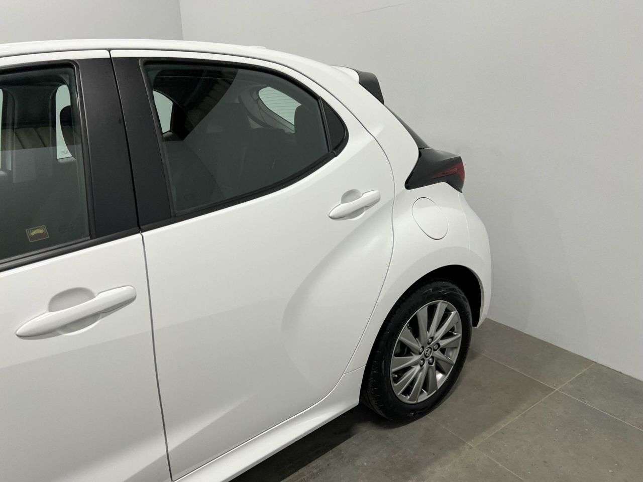 2023 TOYOTA YARIS 2023 TOYOTA YARIS
