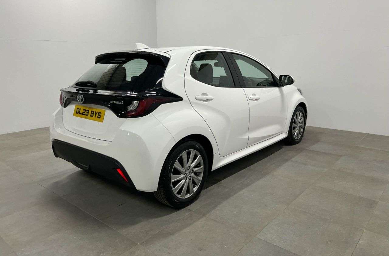 2023 TOYOTA YARIS 2023 TOYOTA YARIS