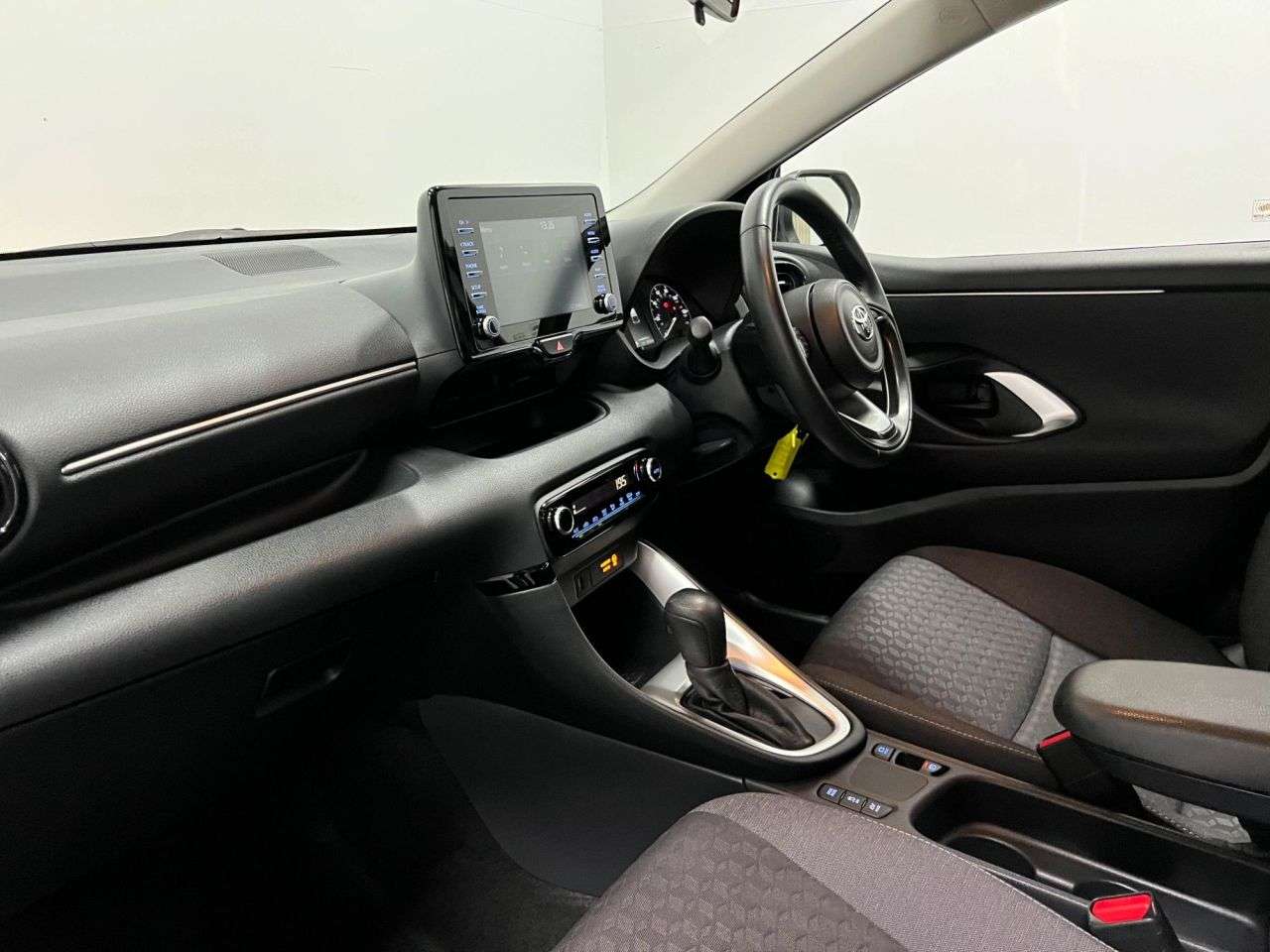 2023 TOYOTA YARIS 2023 TOYOTA YARIS