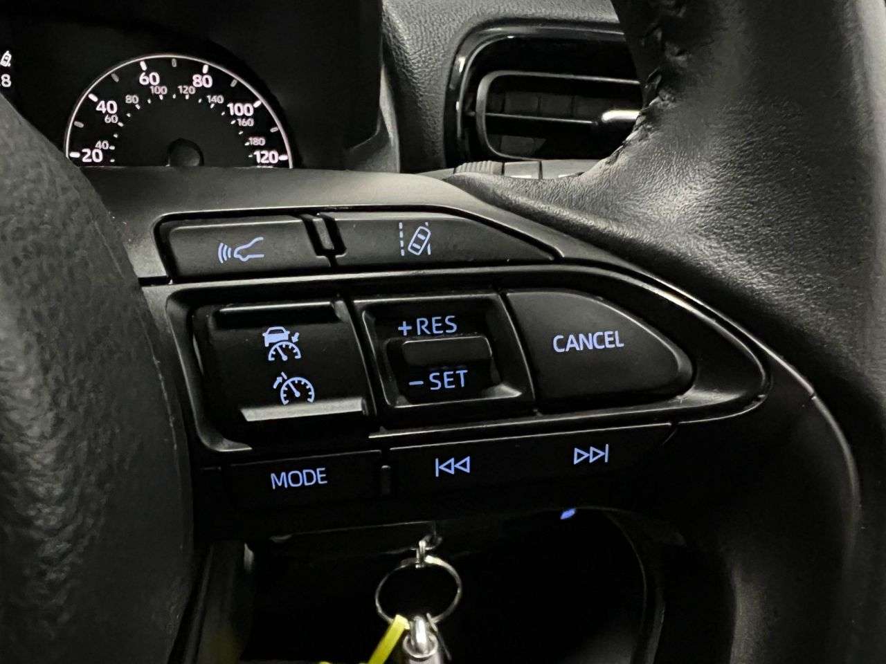 2023 TOYOTA YARIS 2023 TOYOTA YARIS
