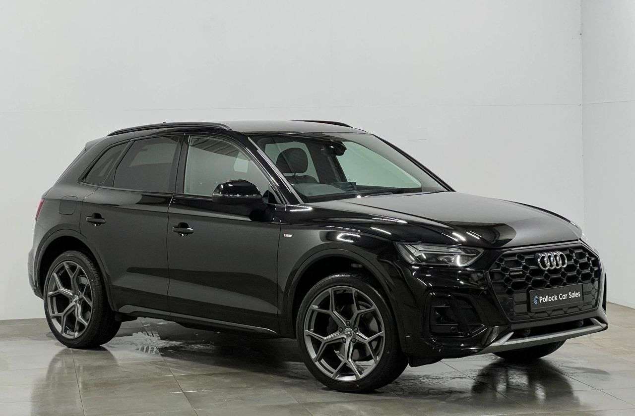 A 2024 AUDI Q5 2.0 TDI 40 S line SUV 5dr Diesel S Tronic quattro Euro 6 (s/s) (204 ps) 21" A 2024 AUDI Q5 2.0 TDI 40 S line SUV 5dr Diesel S Tronic quattro Euro 6 (s/s) (204 ps) 21"
