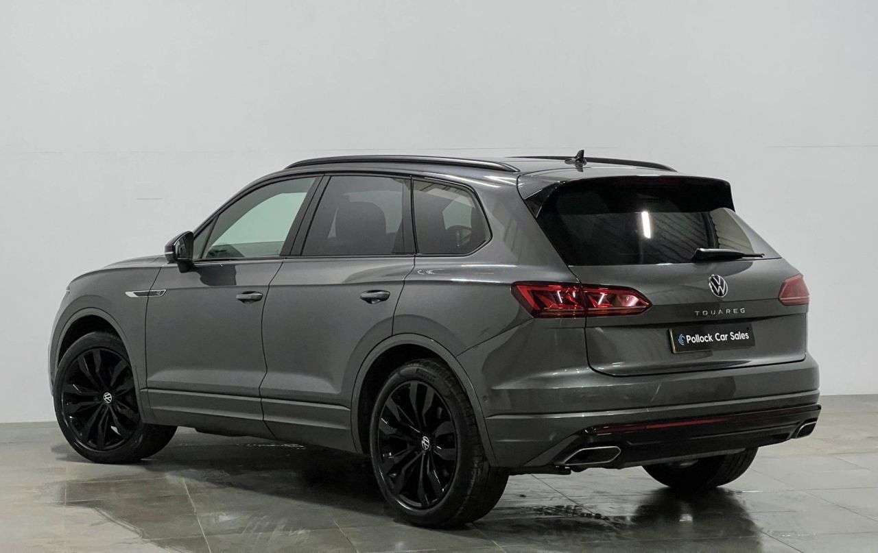 A 2023 VOLKSWAGEN TOUAREG 3.0 TDI V6 Black Edition SUV 5dr Diesel Tiptronic 4Motion Euro 6 (s/s) (231 A 2023 VOLKSWAGEN TOUAREG 3.0 TDI V6 Black Edition SUV 5dr Diesel Tiptronic 4Motion Euro 6 (s/s) (231