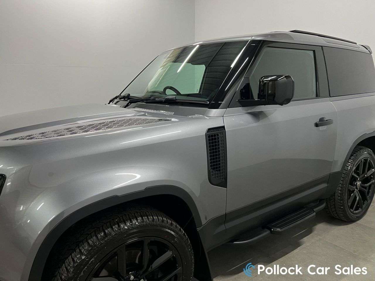 2024 LAND ROVER DEFENDER 90 2024 LAND ROVER DEFENDER 90