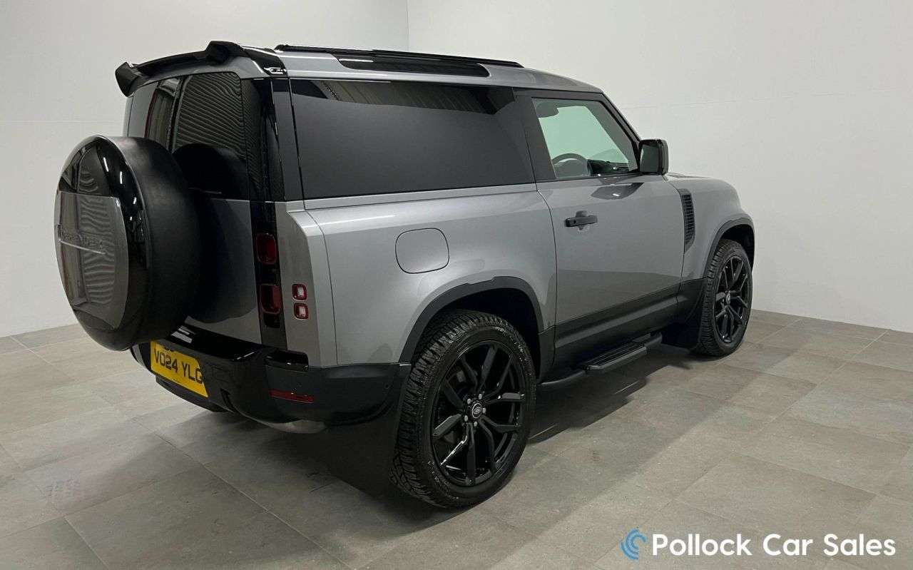2024 LAND ROVER DEFENDER 90 2024 LAND ROVER DEFENDER 90