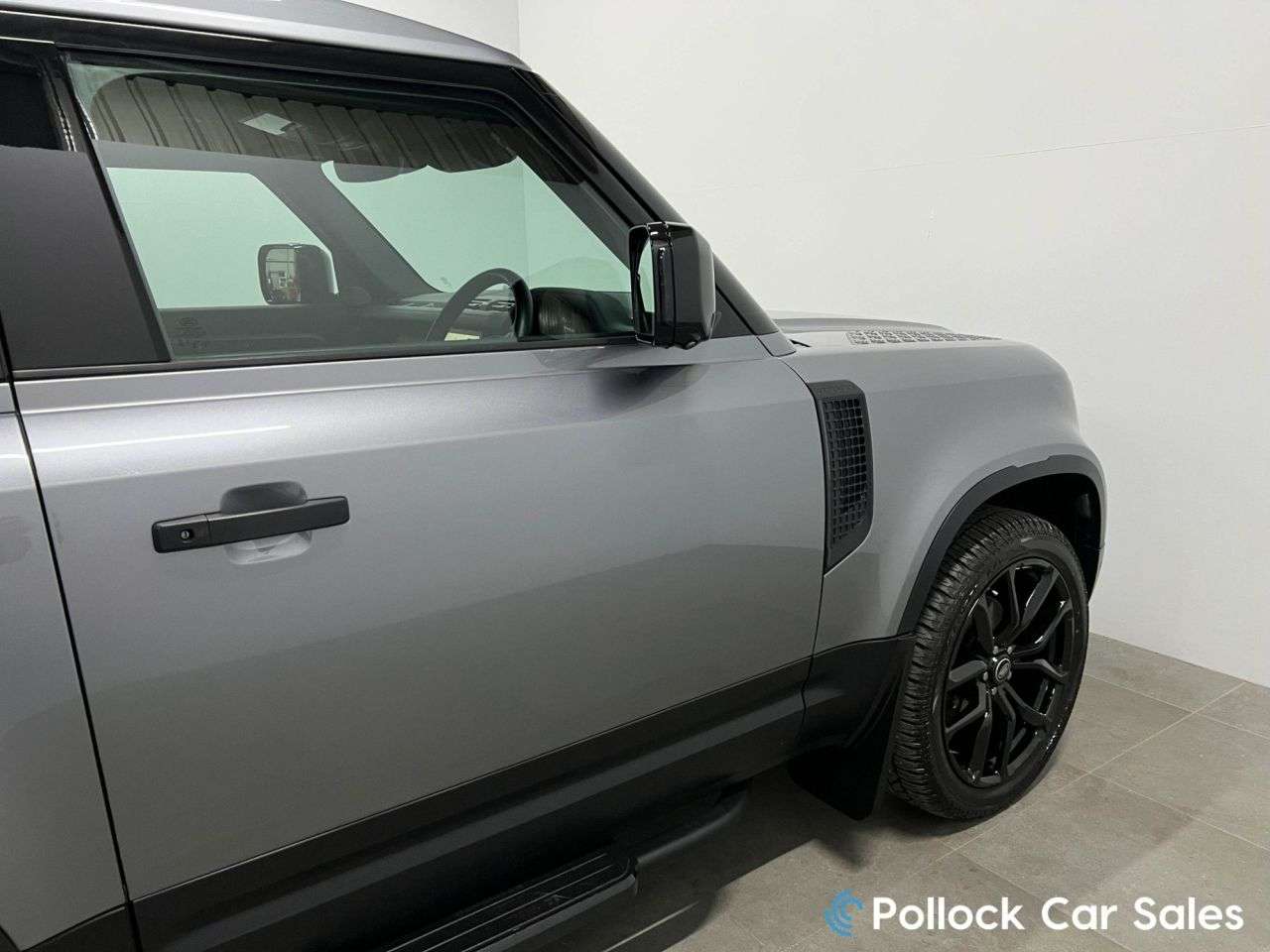 2024 LAND ROVER DEFENDER 90 2024 LAND ROVER DEFENDER 90