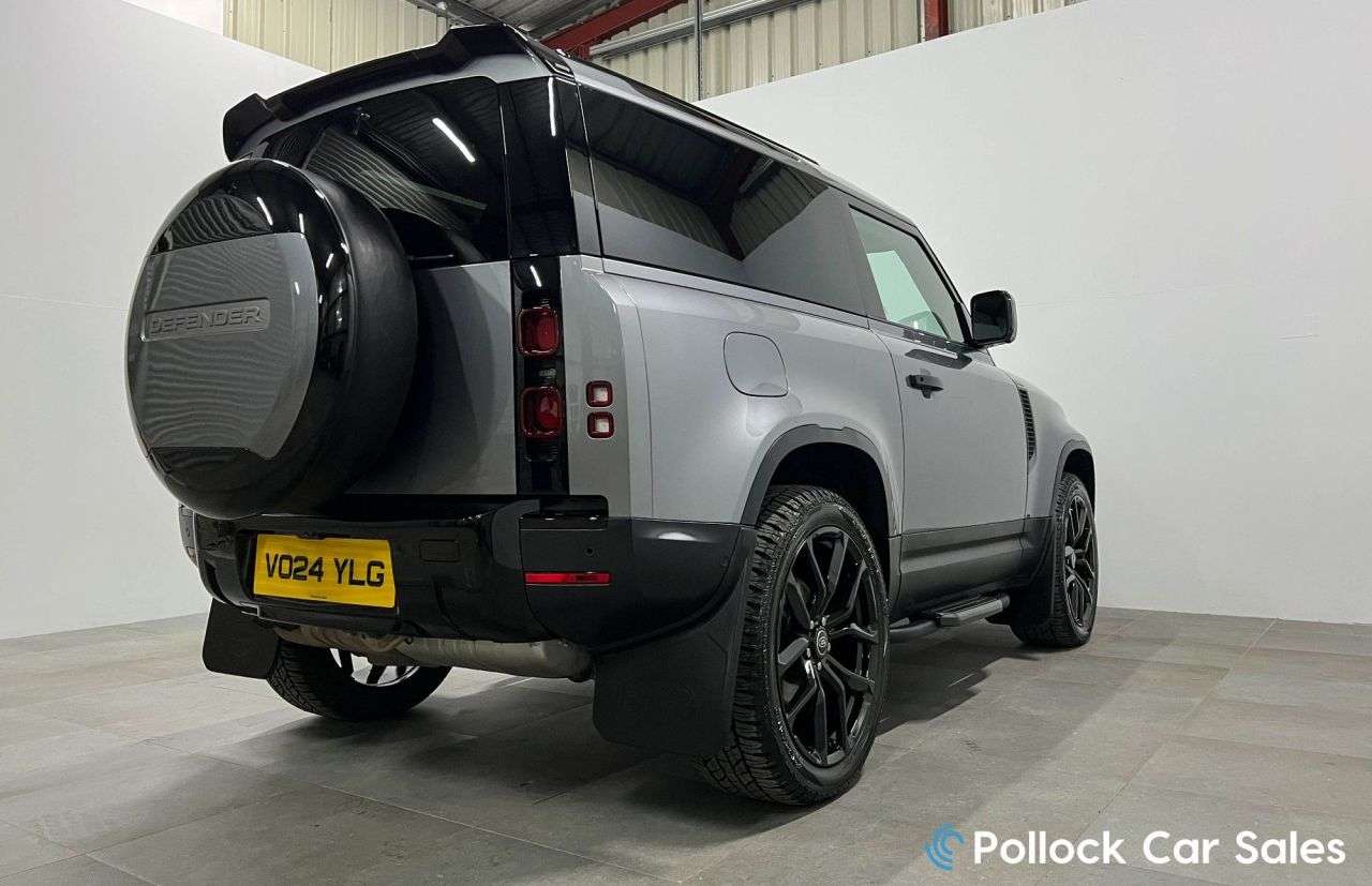 2024 LAND ROVER DEFENDER 90 2024 LAND ROVER DEFENDER 90