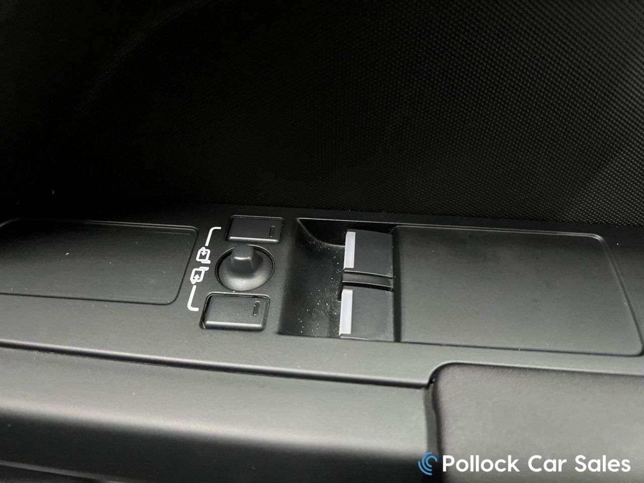 2024 LAND ROVER DEFENDER 90 2024 LAND ROVER DEFENDER 90